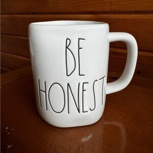 Rae Dunn White 'Be Honest' Mug
